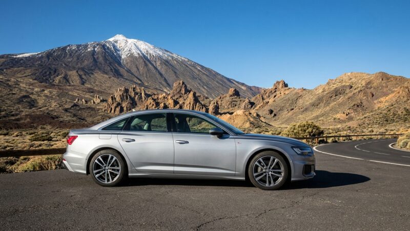 Alla guida dell'Audi A6 a Tenerife: Una recensione autentica su strada.