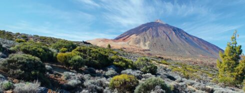 Esplorando la maestosa bellezza e l'importanza del Monte Teide a Tenerife