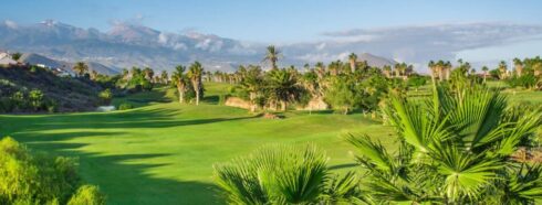 Il paradiso del golf: La beatitudine del tee time nei migliori golf club di Tenerife