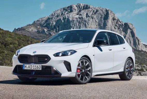 BMW 1-Series 120d M Sport Pro (Automatico, 2.0 L, 5 posti)