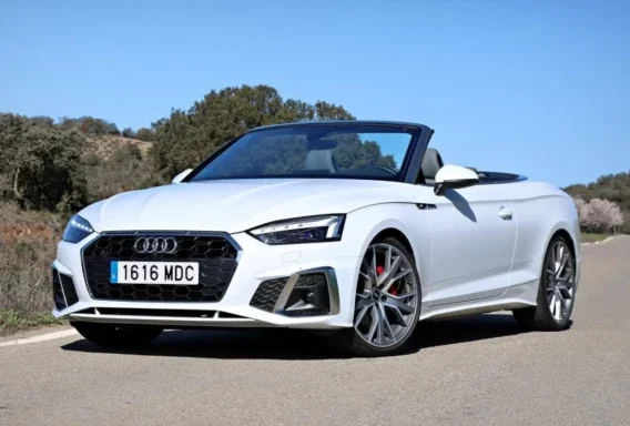 Audi A5 Cabrio (Automatico, 2.0 L, 4 posti)