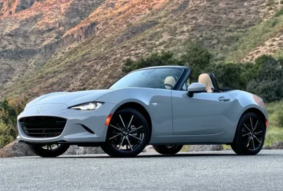 Mazda MX-5 Cabrio 2.0 (Automatico, 2.0 L, 2 posti)
