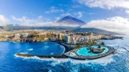 Puerto de la Cruz: Un'incantevole miscela di storia, bellezza naturale e vibrante cultura