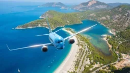 I viaggi aerei in Spagna si avviano verso la piena ripresa, favorendo l'industria dell'autonoleggio e il turismo estivo
