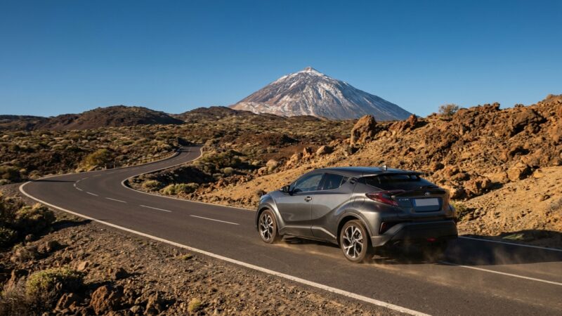 Toyota C-HR Hybrid a Tenerife: La Nostra Prova su Strada